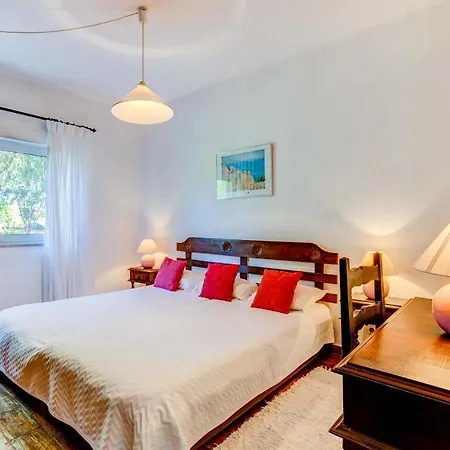 Carvoeiro Sleeps 6 Wifi