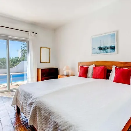 Carvoeiro Sleeps 6 Wifi ヴィラ *
